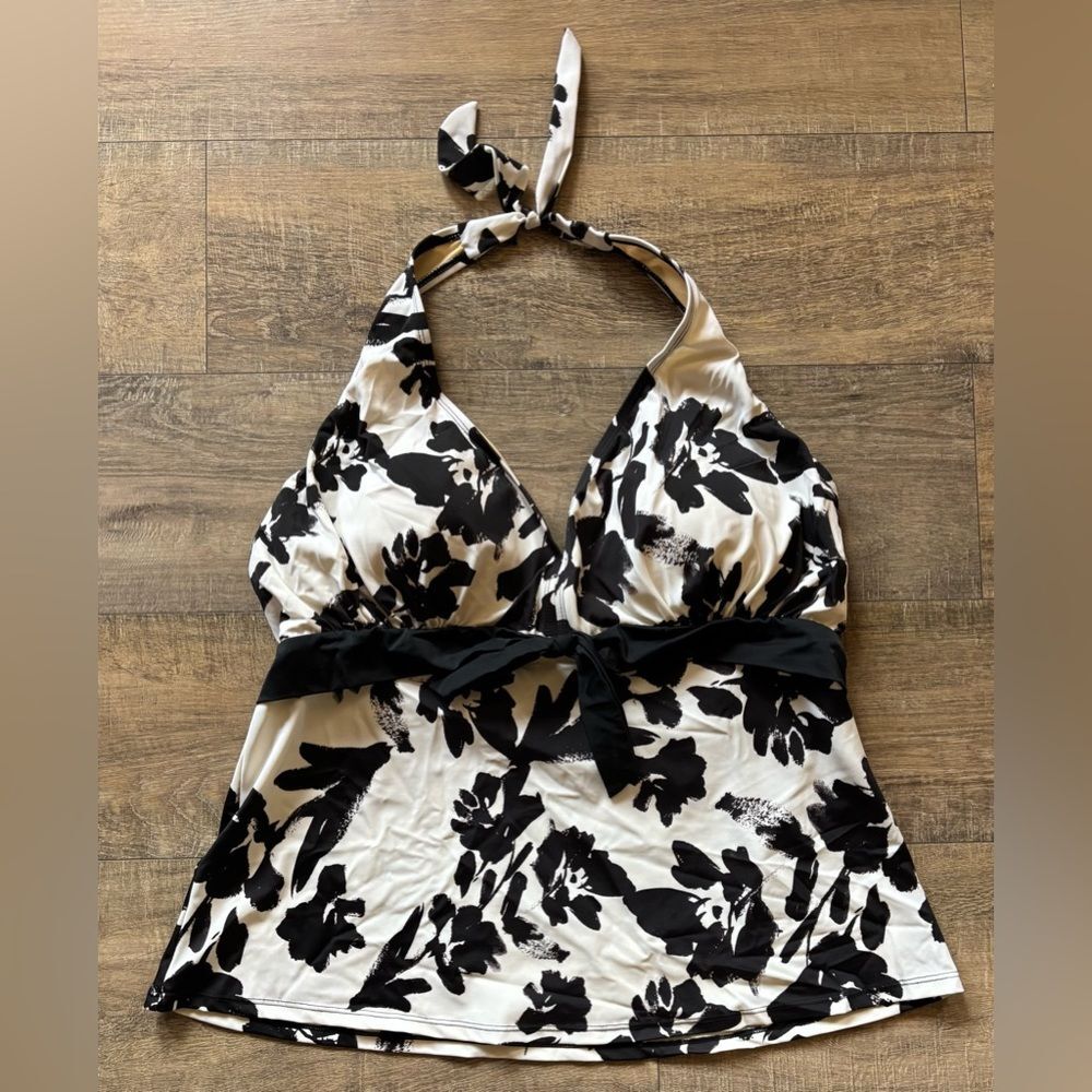 Swimsuits for all women’s size 22 black white floral tankini bathing suit set - Picture 2 of 11